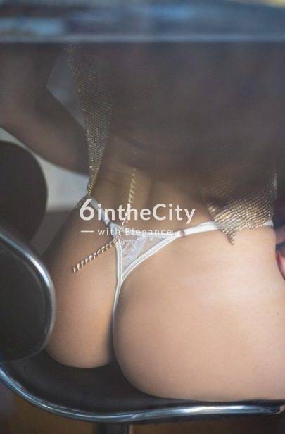 Monica — photo 9 sur 10