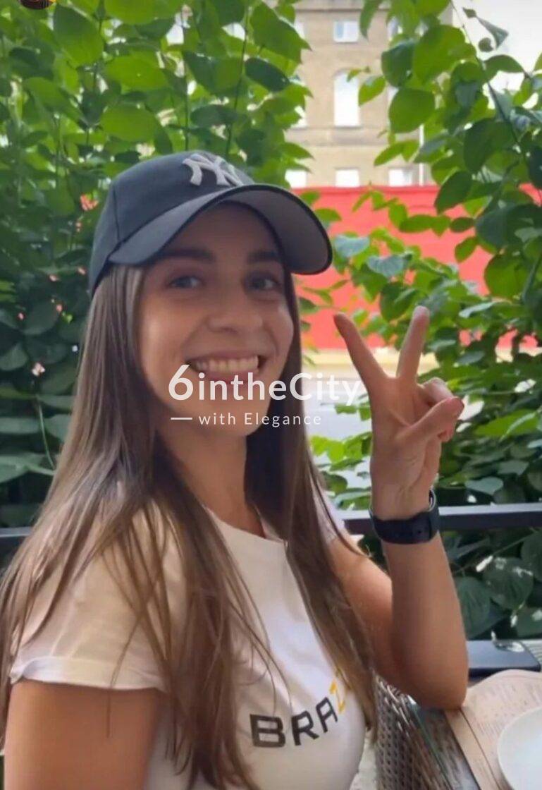 Mellany — photo 6 sur 9